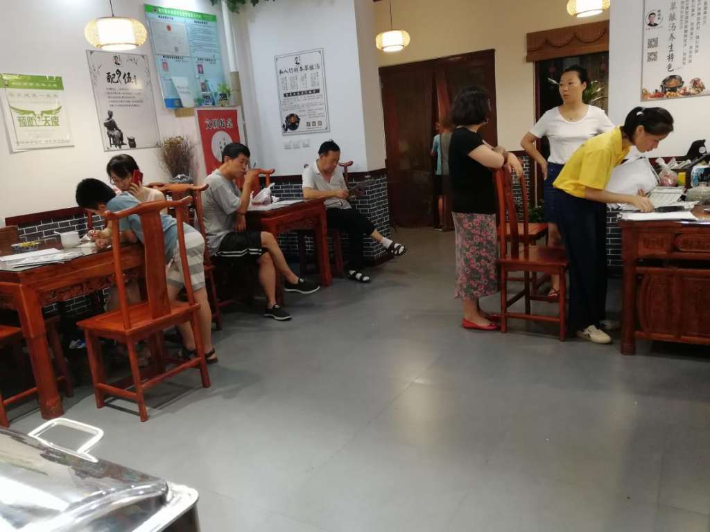 自己的酿汤馆顾客越来越少是什么原因? 自己的酿汤馆顾客越来越少是什么原因?