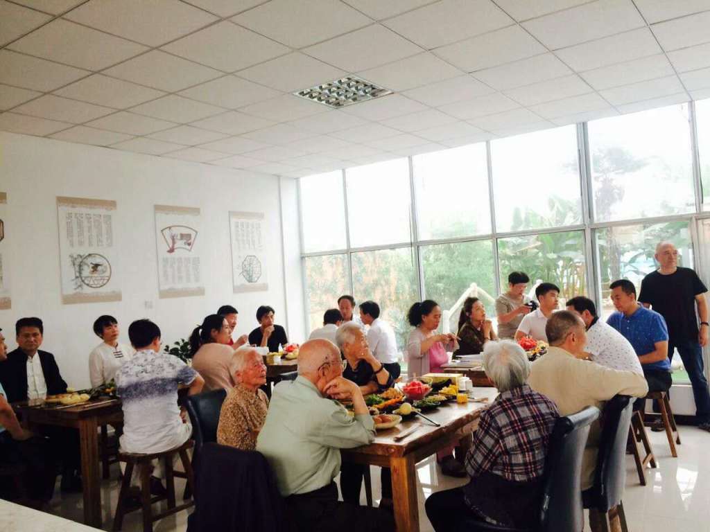 中国进入老龄化社会,老人成药膳加盟店重要客户! 中国进入老龄化社会,老人成药膳加盟店重要客户!