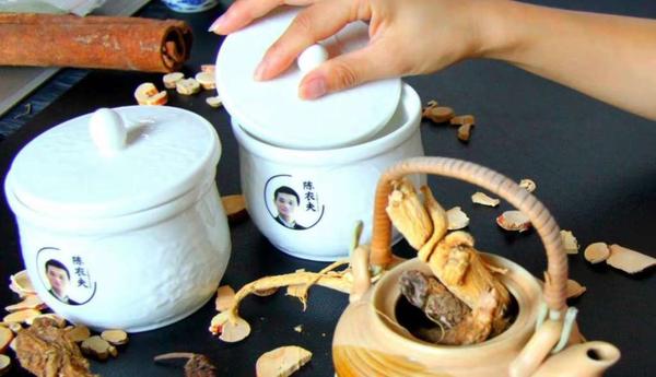 食医：一日三餐，如诗般的健康生活