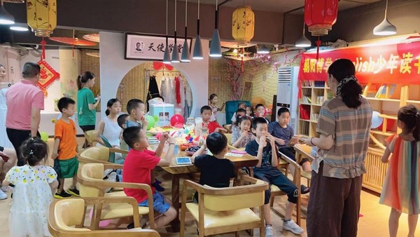 培养出”精气神合一“的孩子，才是面向未来的教育——陈农夫天使学堂