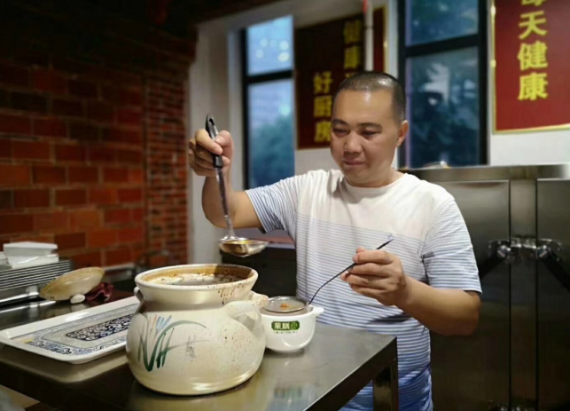 中国大健康产业将迎来重大发展商机，怎么才能弯道超车呢？